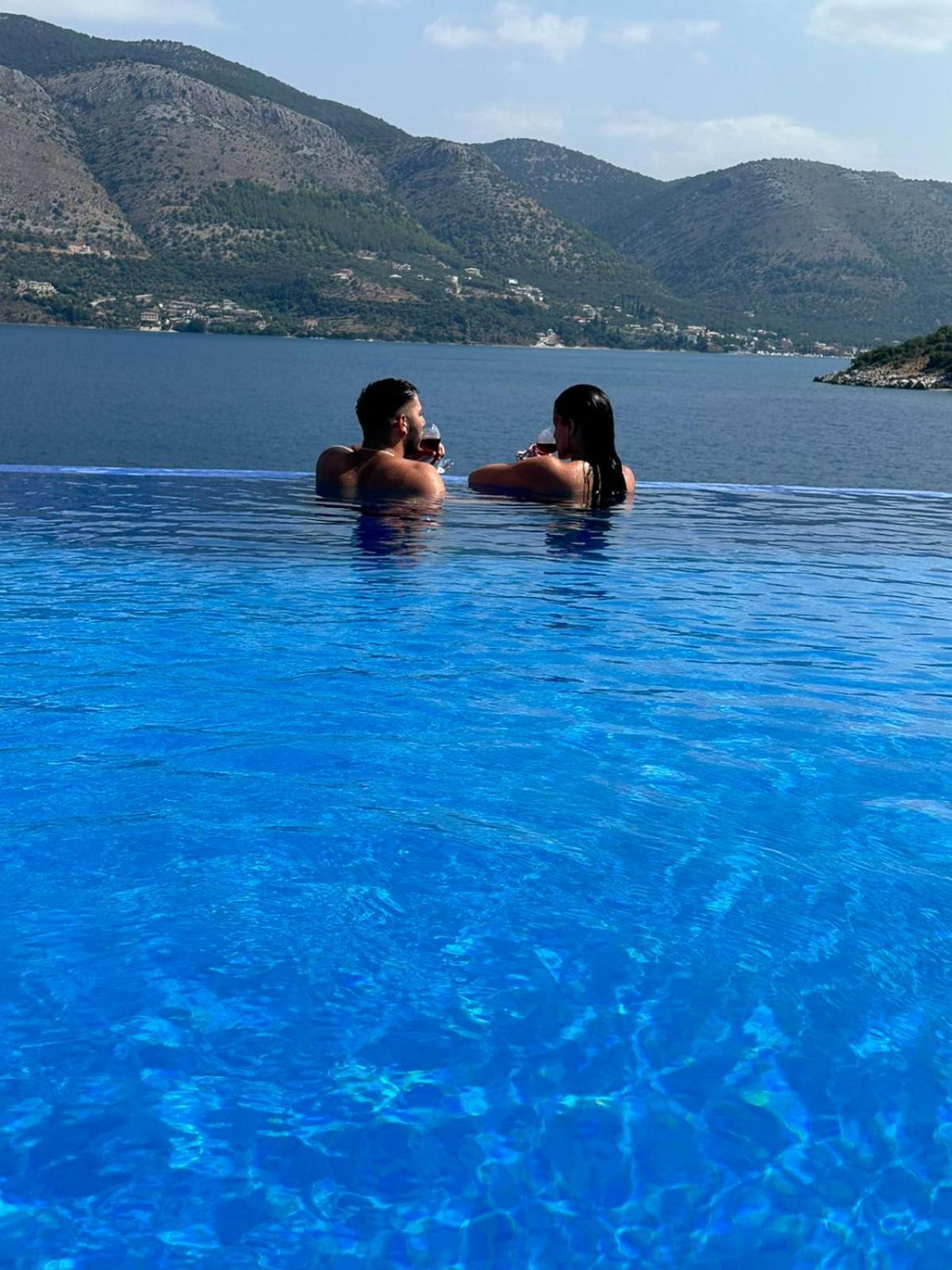 Blue Bay Apartments Sívota Eksteriør billede
